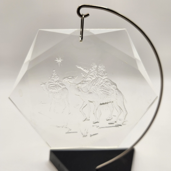 Set of Two Henco Crystal Clear Ornaments w/Stands - Picture 4 of 4